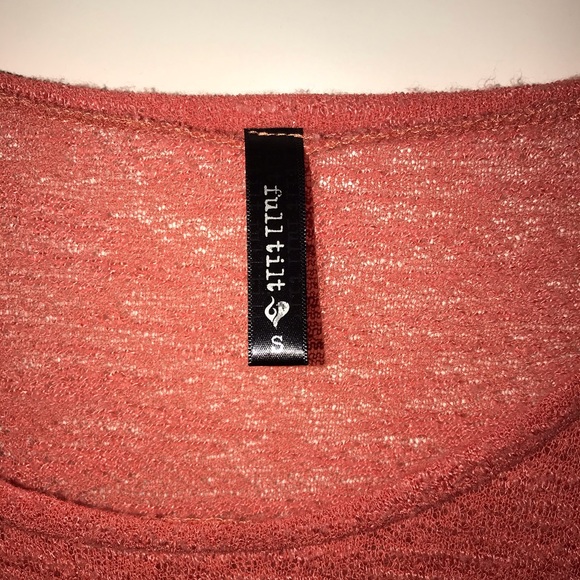 Flow top - Picture 2 of 2